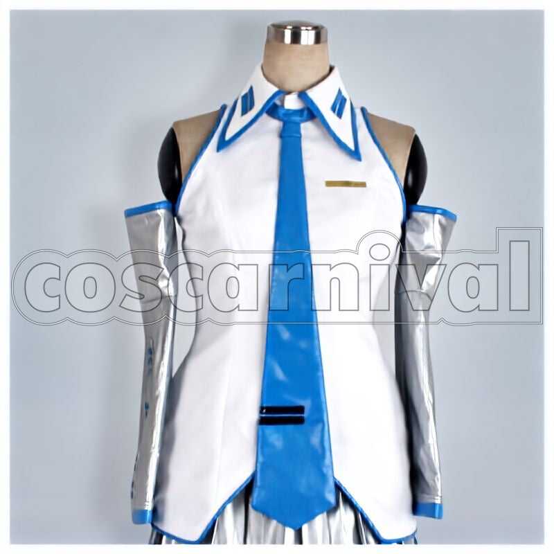 Miku Snow Miku Cosplay cosplay costume from Vocaloid Hatsune, front view 1