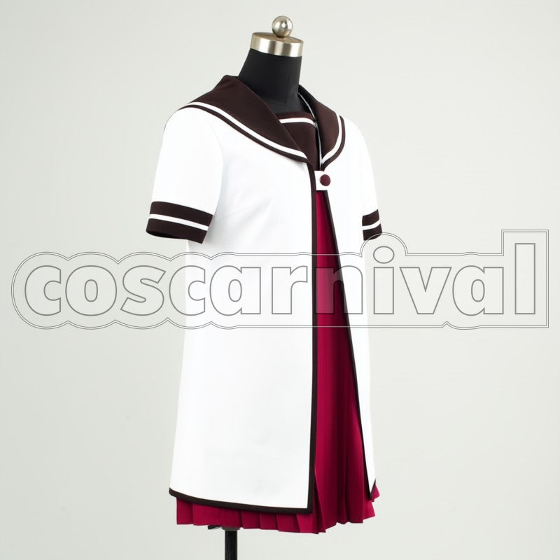 Nanamori Middle School Girls Summer cosplay costume from YuruYuri, side view