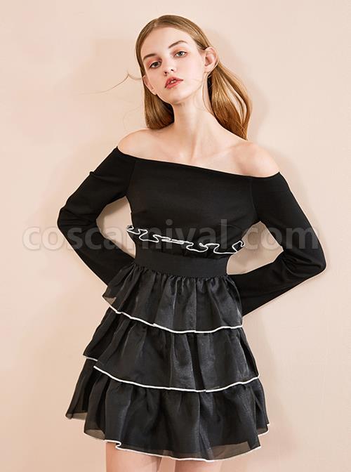Black Off-shoulder Gothic Lolita Long Sleeve Dress coscarnival