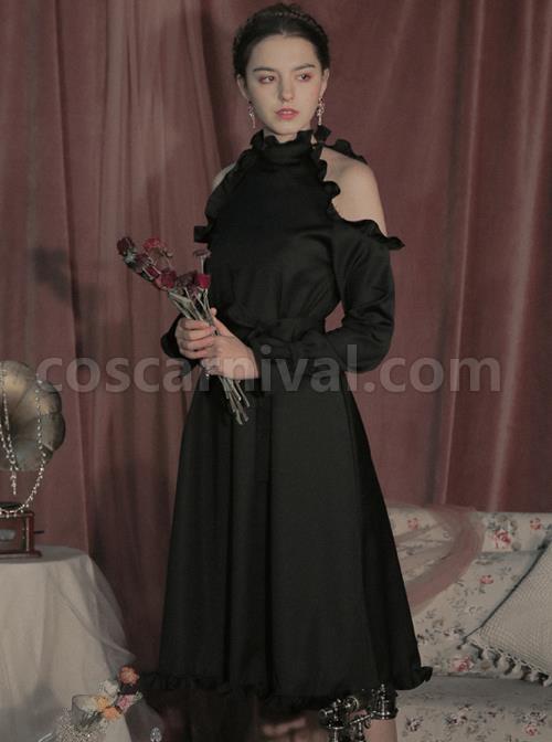 Off-shoulder Ruffle Collar Black Gothic Lolita Long Sleeve Dress coscarnival